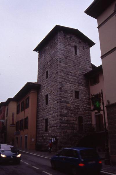 Torre Via Mazzini Breno cosa visitare